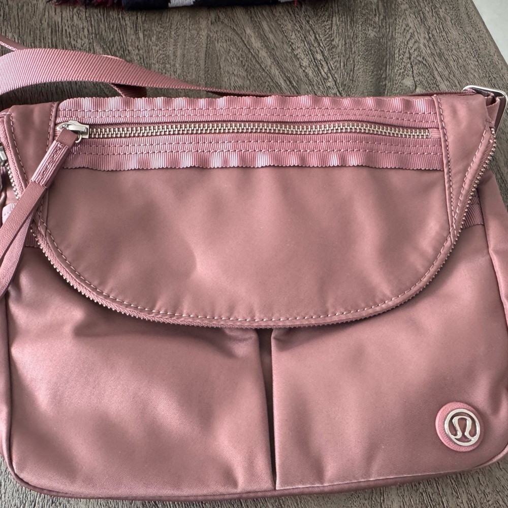 Lululemon Festival Bag II 5L – Pink – New With Tags
